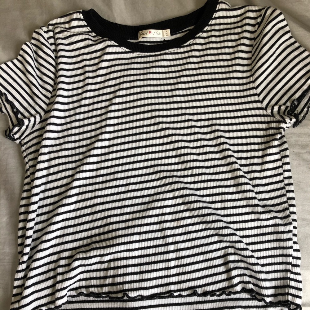 Short Sleeve Striped Crop Top